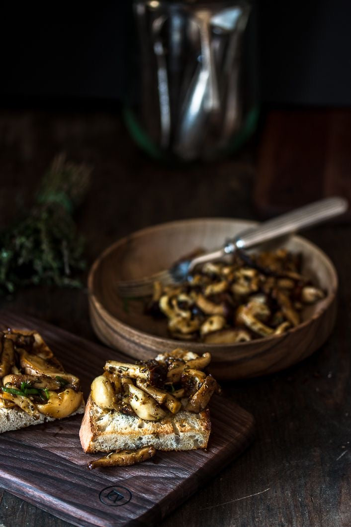 Cardoncelli mushrooms infused with black truffle