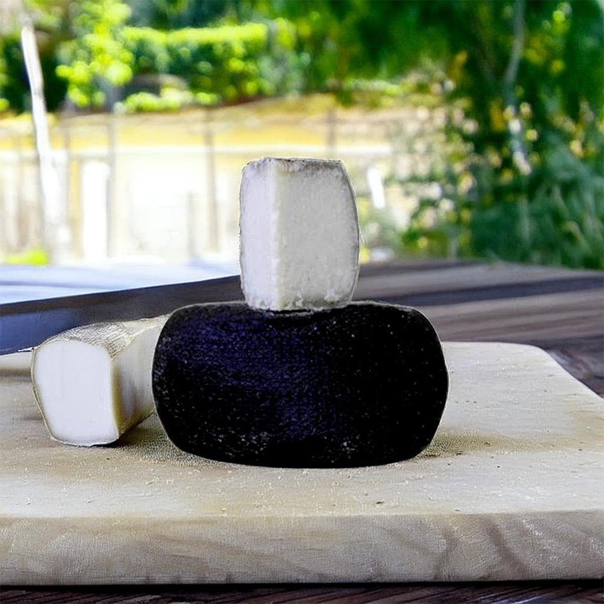 Pecorino con Scorza Nera Assoluto