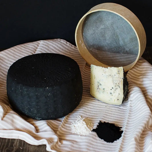 Pecorino with Black Rind Absolute